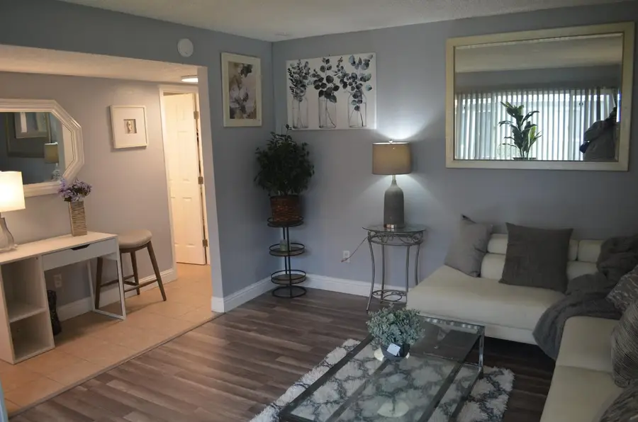 5953 Bamford Drive, Sacramento, CA 95823 - Image #3