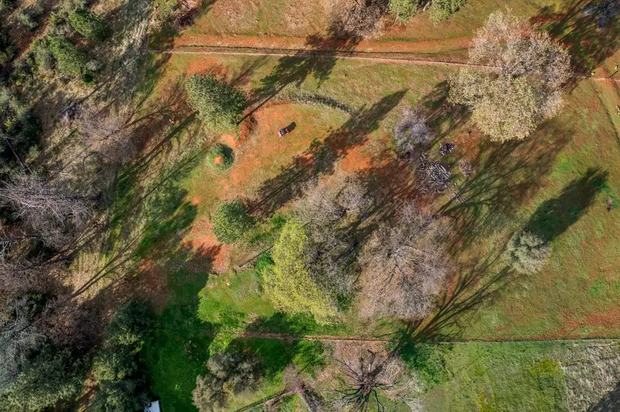 18966 Summerland Court, Grass Valley, CA 95949 - Image #2