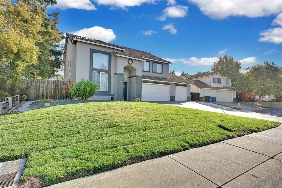 2277 Hamstead Lane, Yuba City, CA 95991 - Image #2