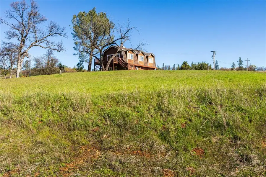 20241 Clydesdale, Grass Valley, CA 95949 - Image #3