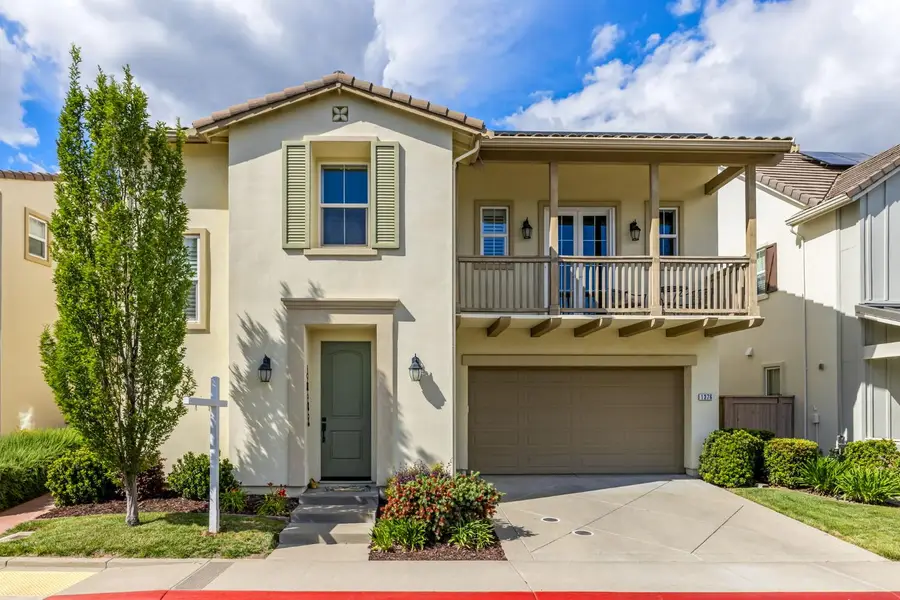 1376 Folsom Meadows Circle, Folsom, CA 95630 - Image #2