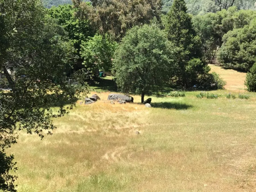 14193 Chestnut Court, Penn Valley, CA 95946 - Image #2