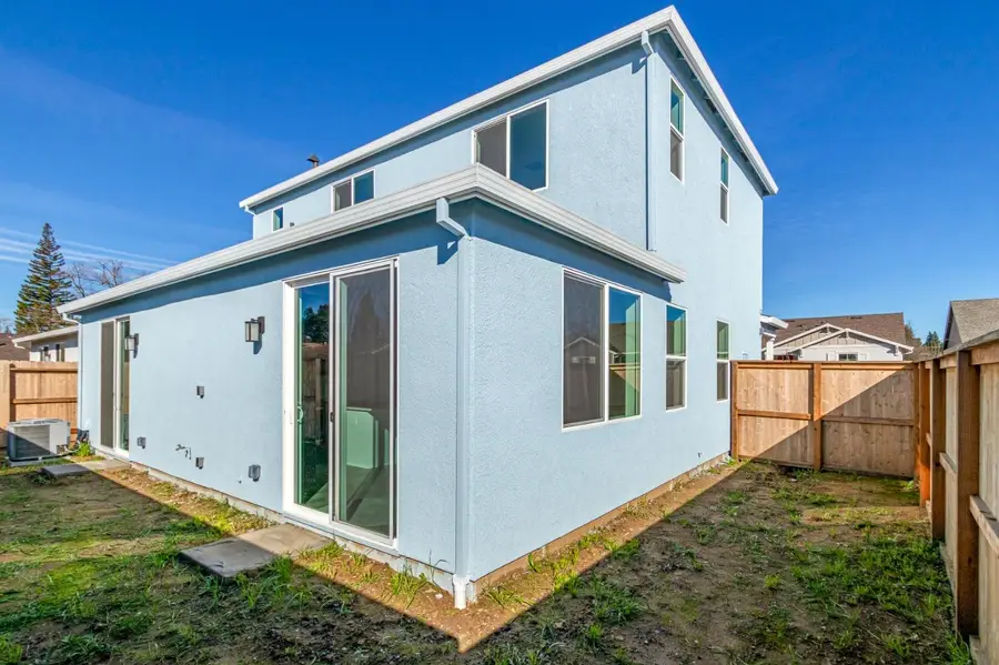 8204 Caminata Lane, Carmichael, CA 95608 - Image #3