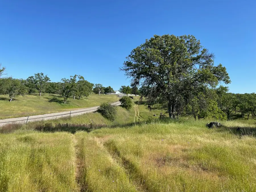 1746 Las Flores Court, La Grange, CA 95329 - Image #3