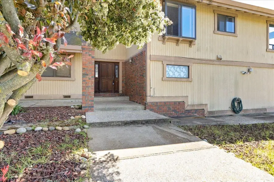 115 Mccary Drive, Hollister, CA 95023 - Image #3