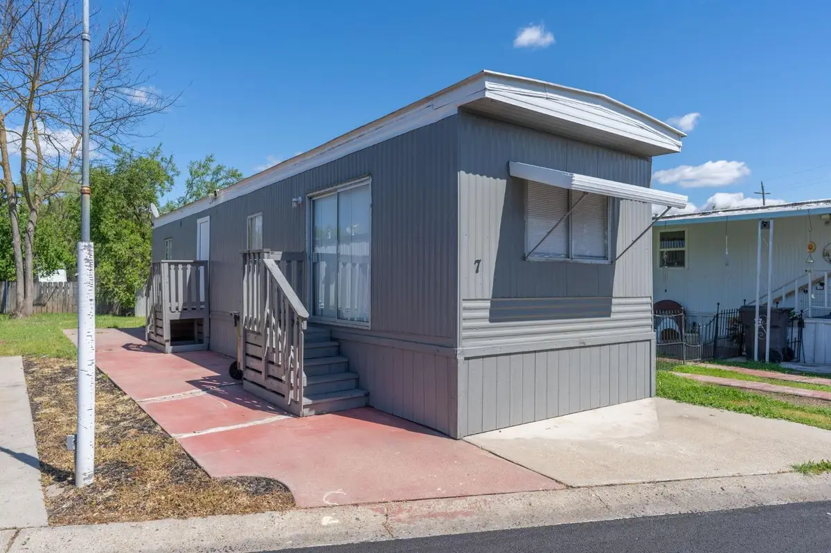 5835 Cherokee Road #7, Stockton, CA 95215 - Image #1