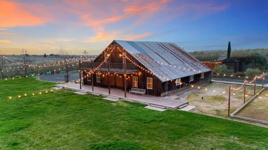 10031 Frankenheimer Road, Oakdale, CA 95361 - Image #3