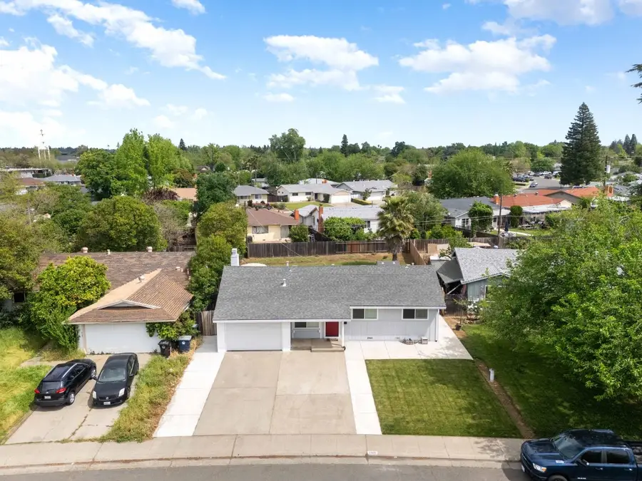 2329 Mcgregor Drive, Rancho Cordova, CA 95670 - Image #2