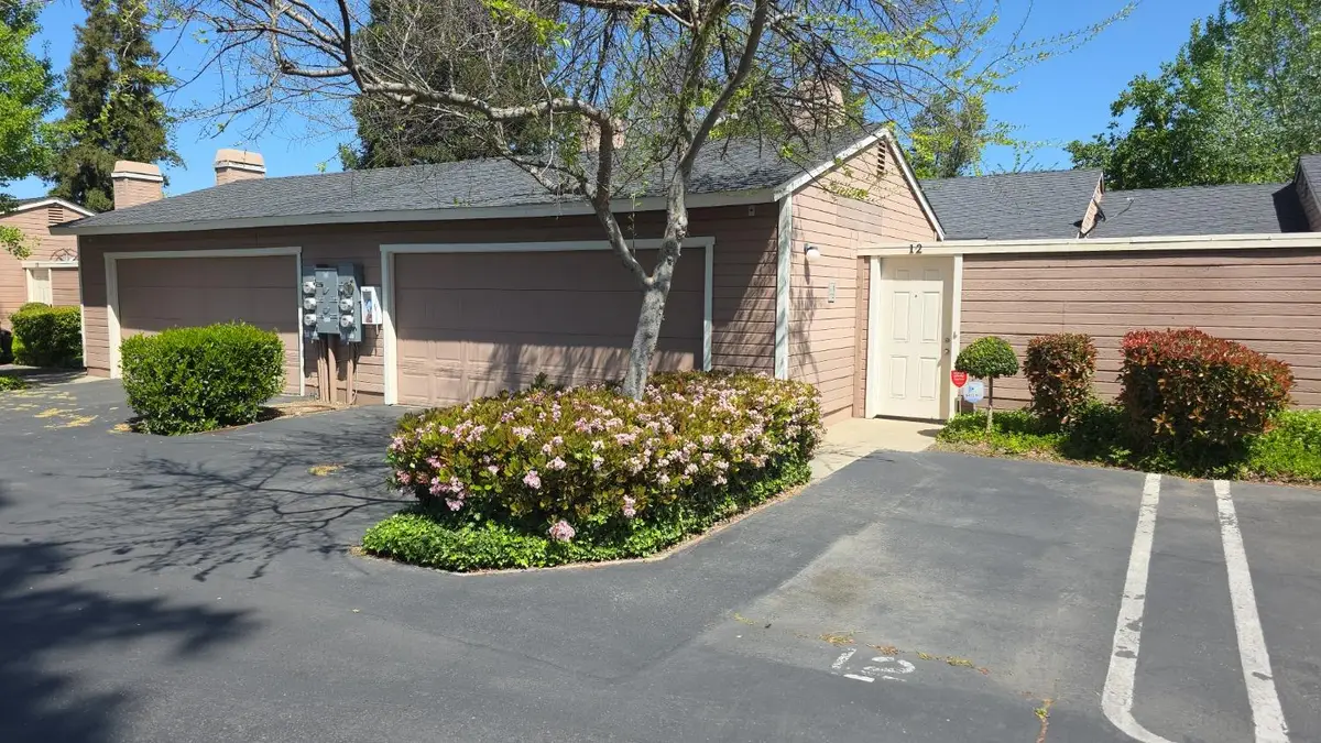 1200 Lakewood Avenue #12, Modesto, CA 95355 - Image #1
