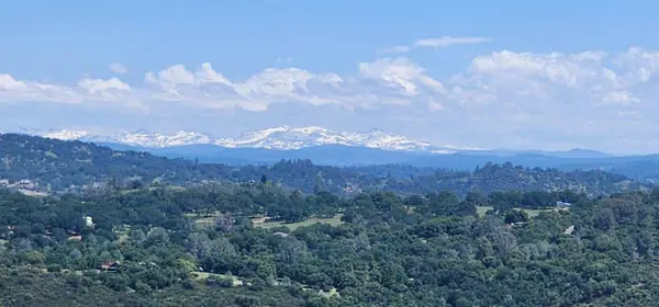 6 Jurgens Road, Rescue, CA 95672