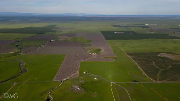 19441 Milton Road, Farmington, CA 95230