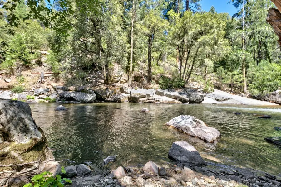 18 33 Mile Stone Lane, Kyburz, CA 95720 - #2