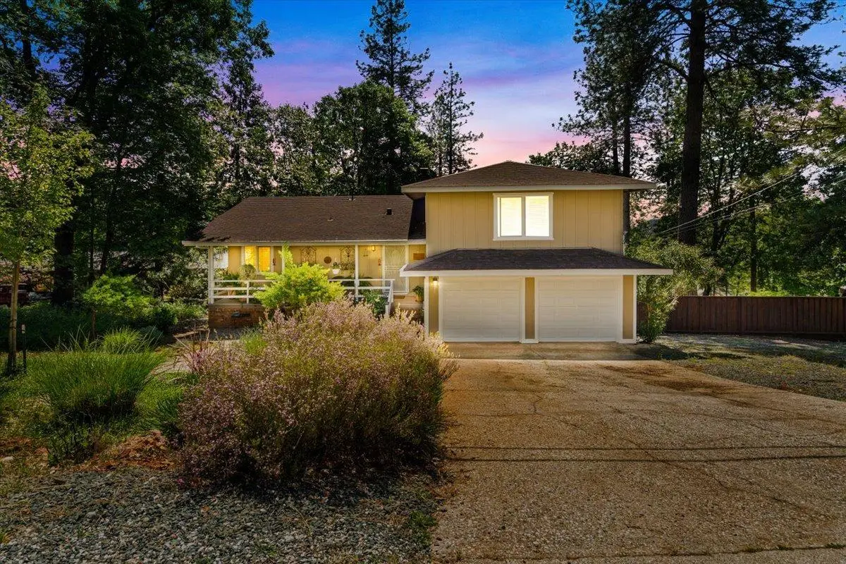 11931 Alta Sierra Drive, Grass Valley, CA 95949 - Image #1