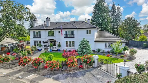 2722 Latham Drive, Sacramento, CA 95864