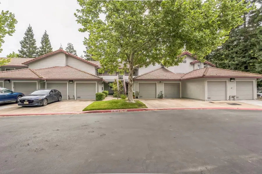 7340 Hamden Place #107, Sacramento, CA 95842 - Image #2