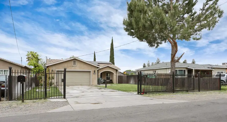 5273 E Marsh Street, Stockton, CA 95215 - Image #2