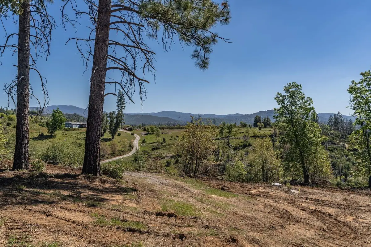 5901 Old Emigrant Trail, Mountain Ranch, CA 95246 - Image #1