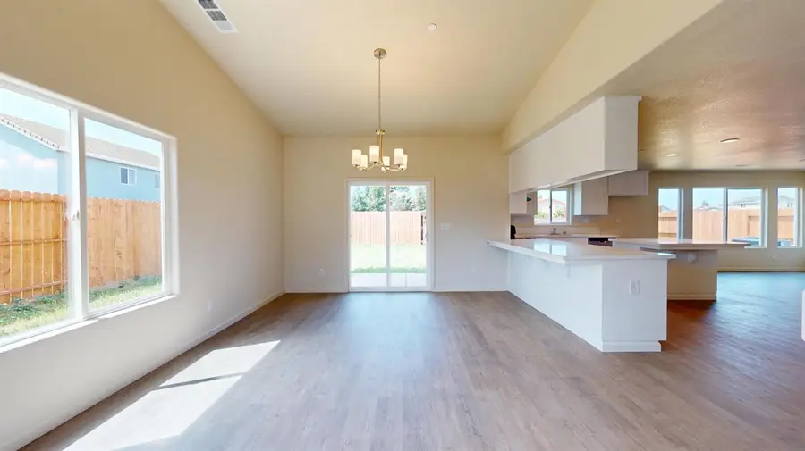 5567 Landon Lane, Riverbank, CA 95367 - Image #3