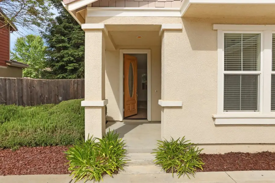 9363 Vintner Circle, Patterson, CA 95363 - Image #2