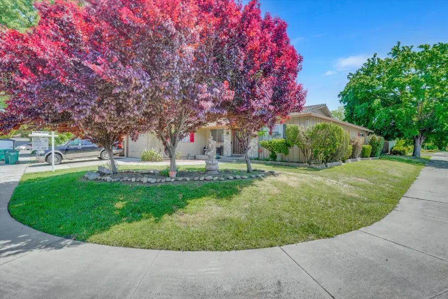 302 Sepulveda Drive, Stockton, CA 95210 - Image #2