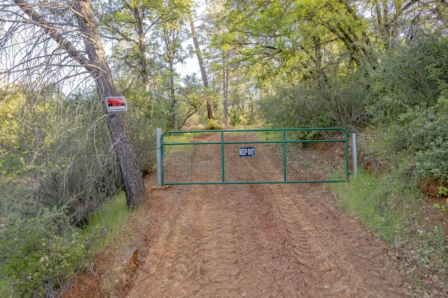 15171 Vavassuer Way, Dobbins, CA 95935 - Image #2