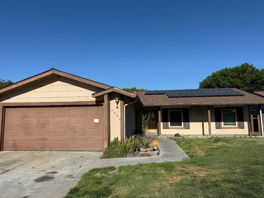 2454 Golden Bear Circle, Stockton, CA 95209 - Image #2