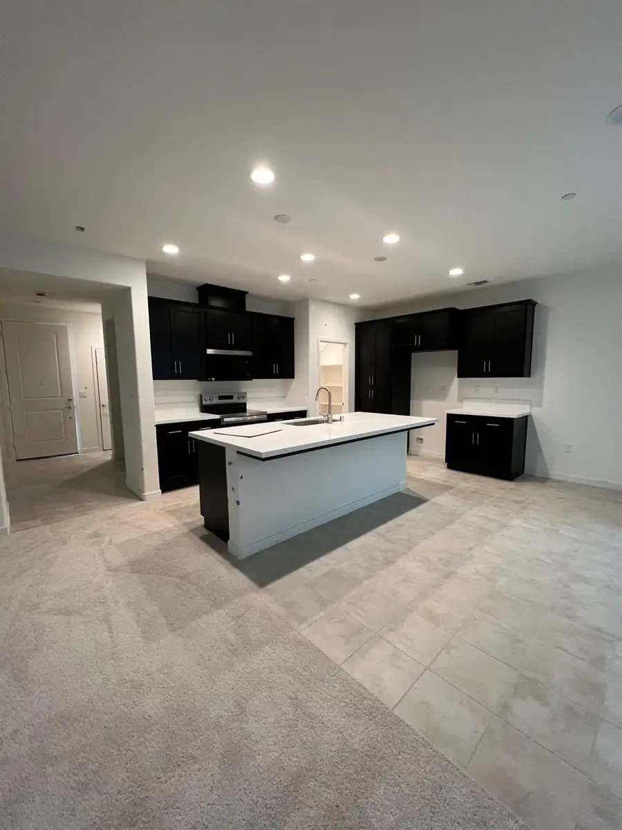 2610 Night Bloom Way, Lathrop, CA 95330 - Image #2