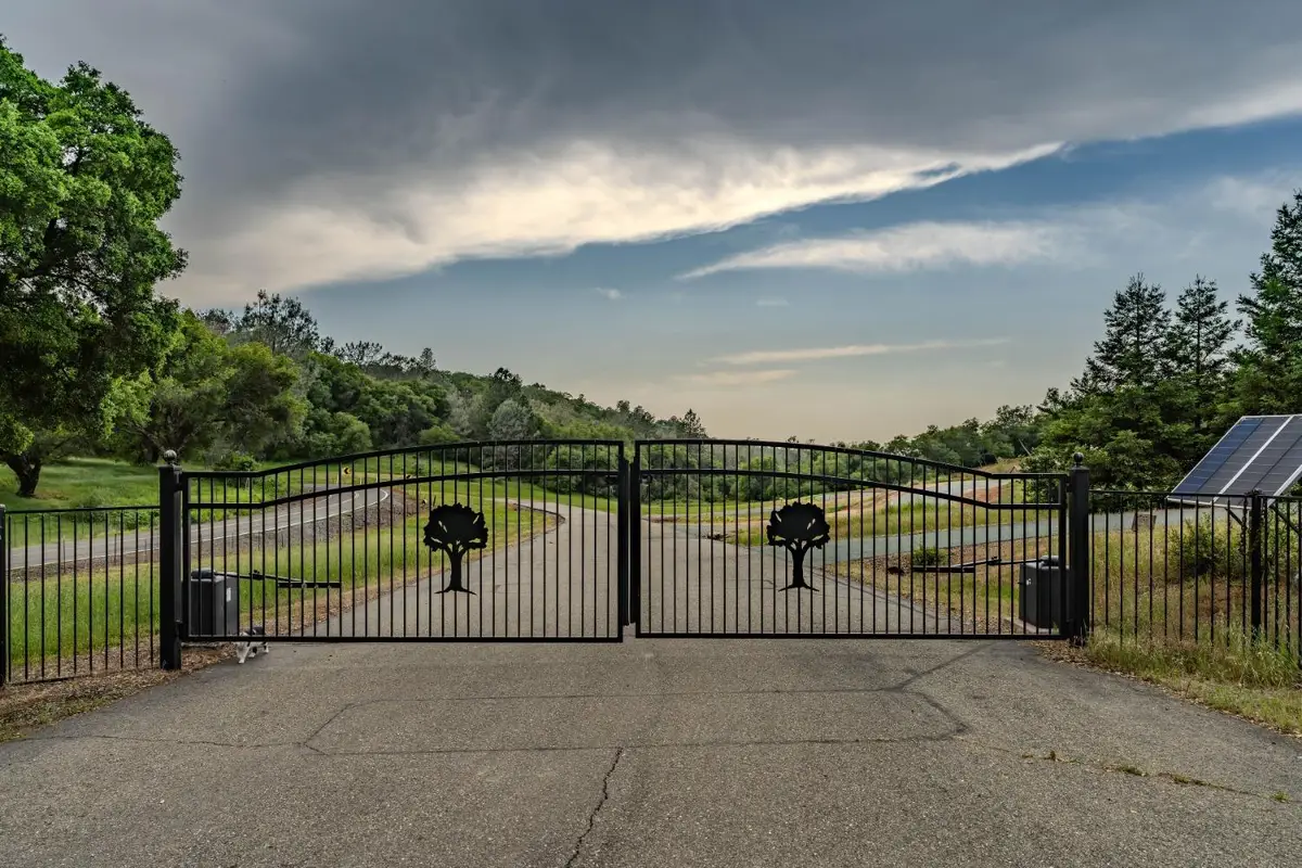 13477 Heritage Oaks Drive, Sutter Creek, CA 95685 - Image #1