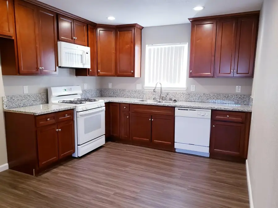 940 Rivera Drive, Sacramento, CA 95838 - Image #2