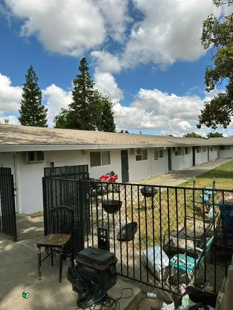 999 Arcade Boulevard, Sacramento, CA 95815 - Image #2