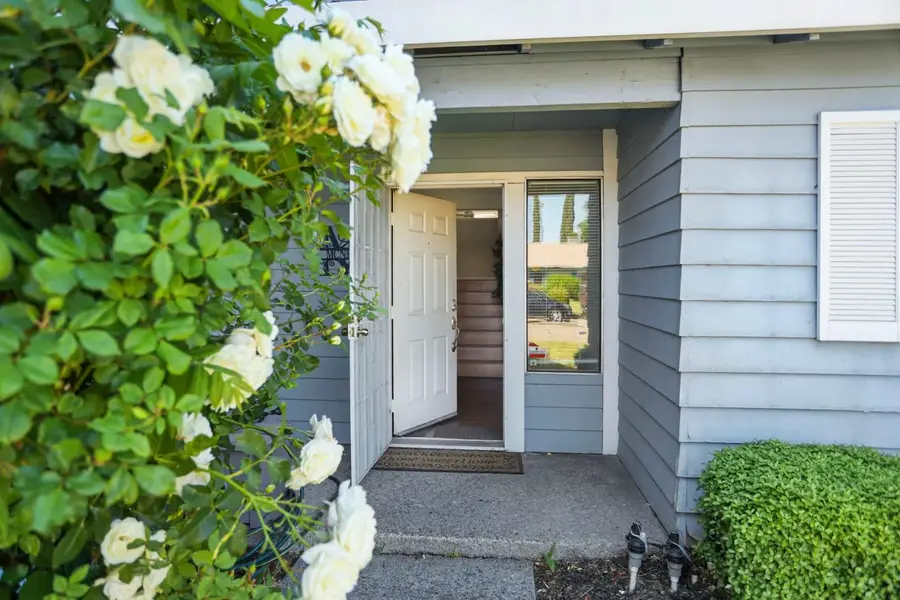 1122 Morning Dew Place, Stockton, CA 95210 - Image #3