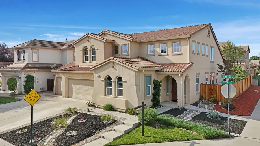 481 Keys Ct, Tracy, CA 95377 - Image #2