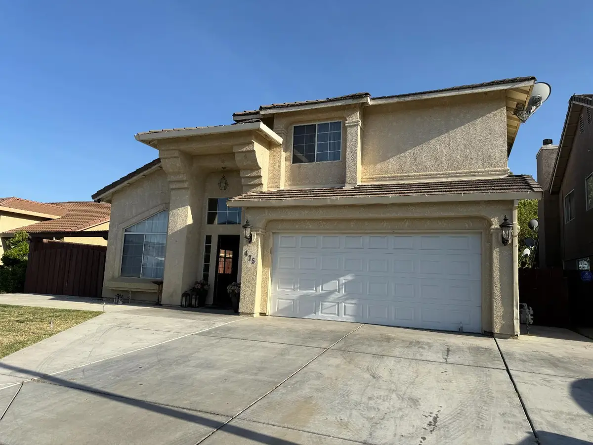 475 Santa Barbara Street, Los Banos, CA 93635 - Image #1