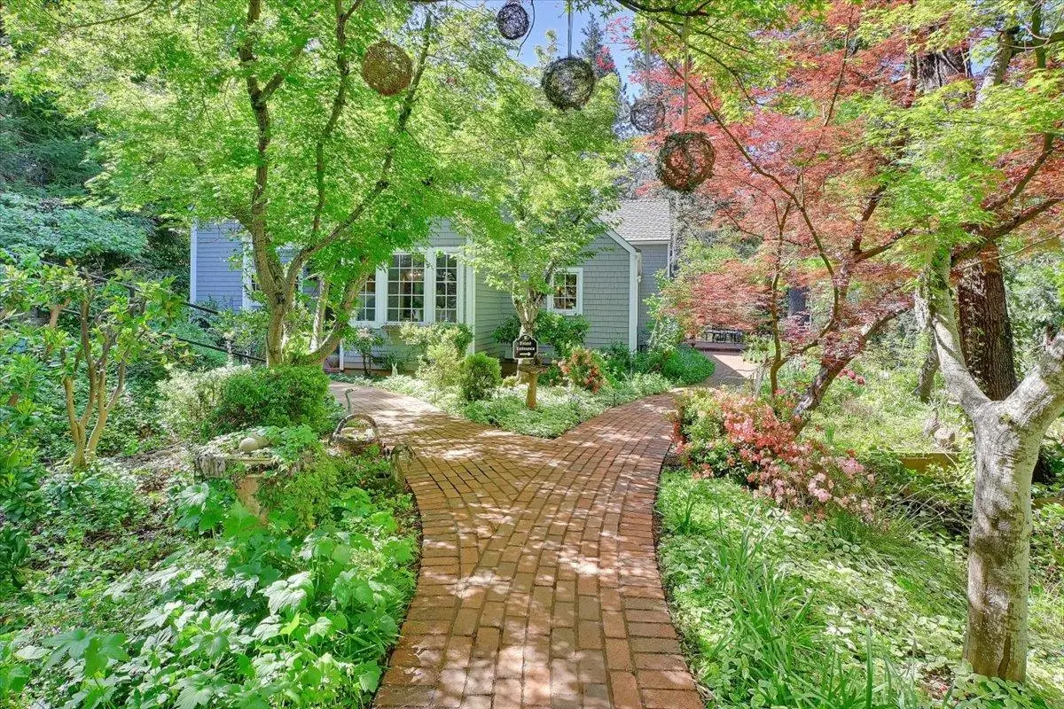 14833 Quail Pointe Lane, Grass Valley, CA 95945 - Image #1