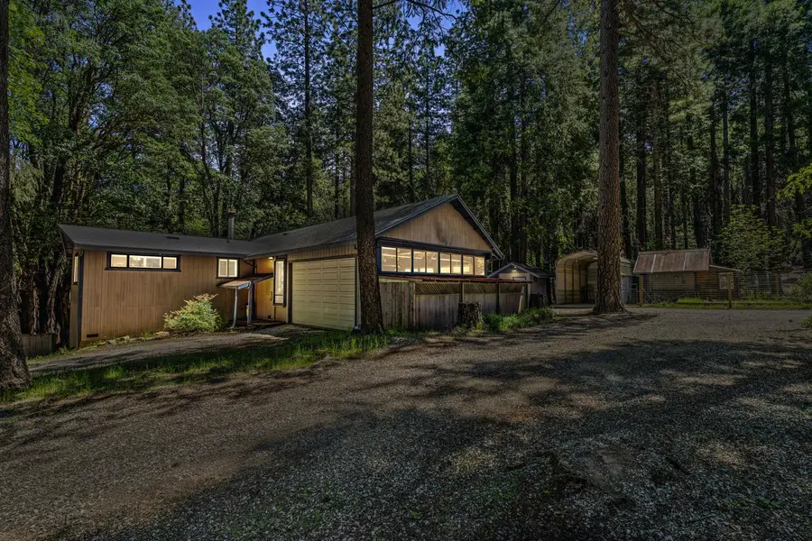 18844 Inspiration Drive, Pioneer, CA 95666 - Image #2