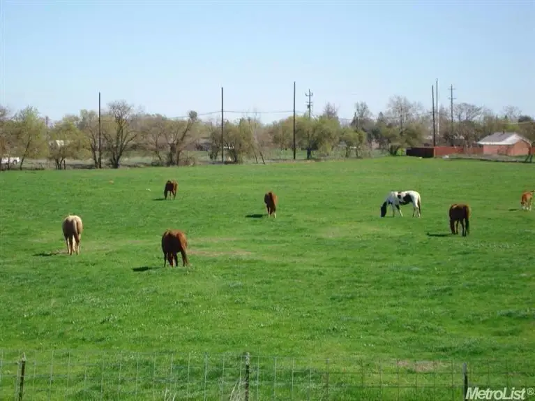 653 Claire Avenue, Sacramento, CA 95838 - #1