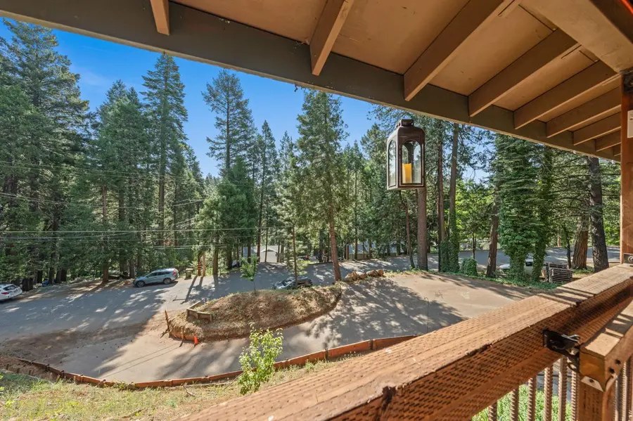 6995 Lakewood Drive, Pollock Pines, CA 95726 - Image #3