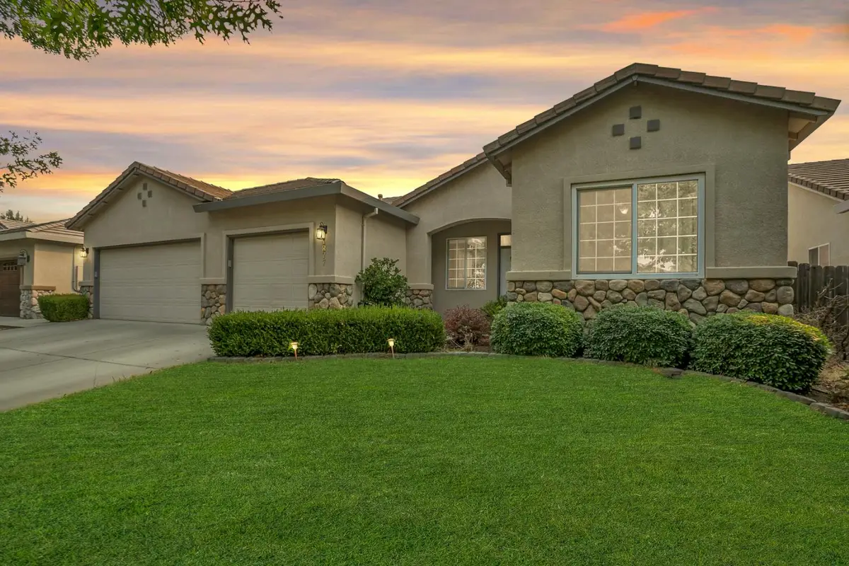 1877 Stabler Park Drive, Yuba City, CA 95993 - Image #1