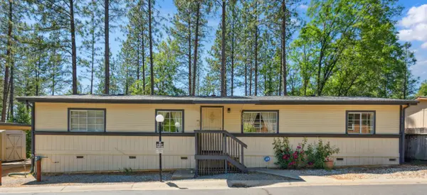 13927 Meda Drive, Grass Valley, CA 95949