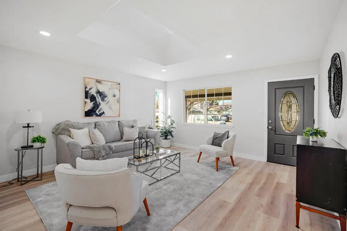 2644 Cypress Avenue, Stockton, CA 95207 - Image #1