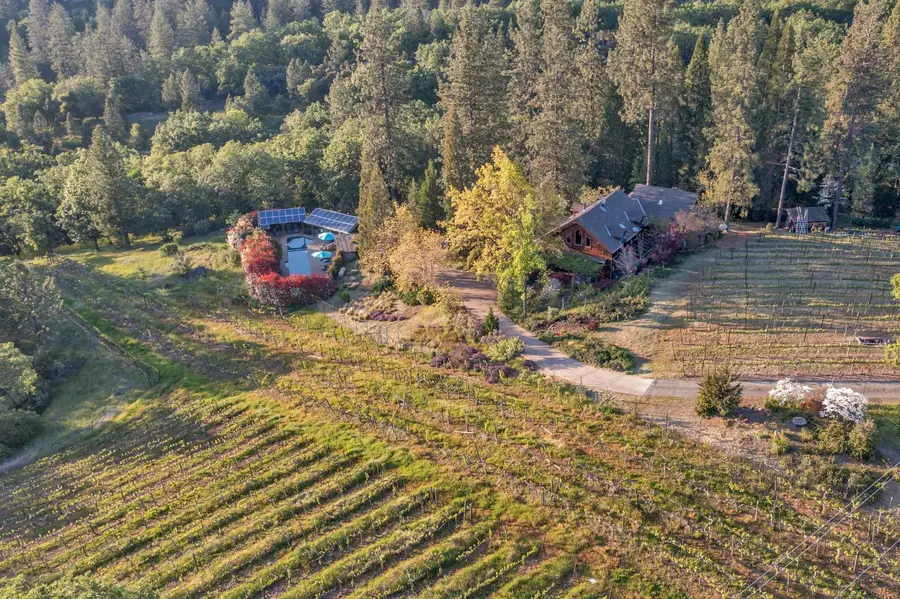 2399 Kingsgate Road, Placerville, CA 95667 - Image #2