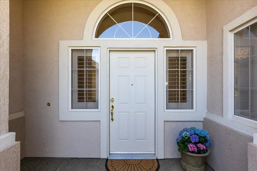 7736 Rosestone Lane, Roseville, CA 95747 - Image #2