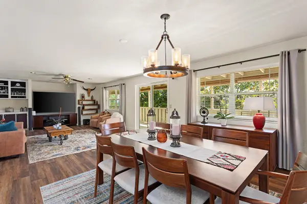 2886 Knollwood Drive, Cameron Park, CA 95682