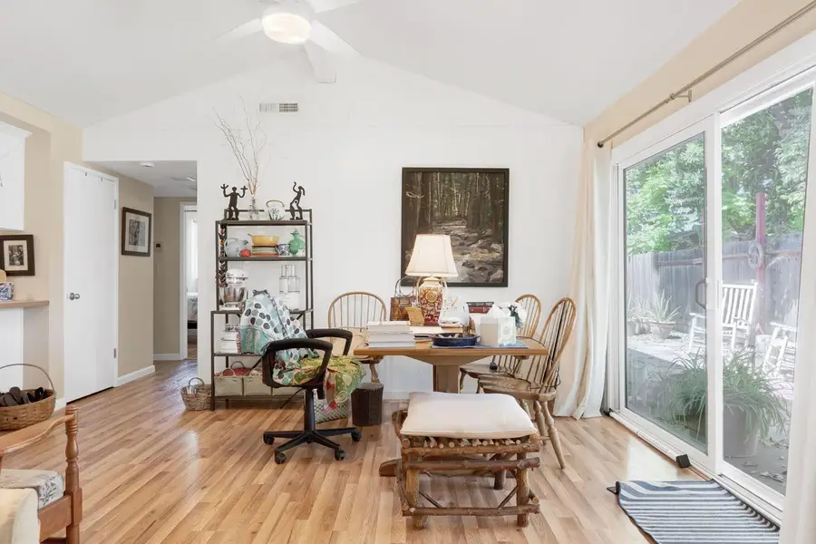 217 La Vida Way, Davis, CA 95618 - Image #3