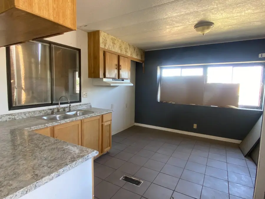 350 West Avenue, Turlock, CA 95380 - #3