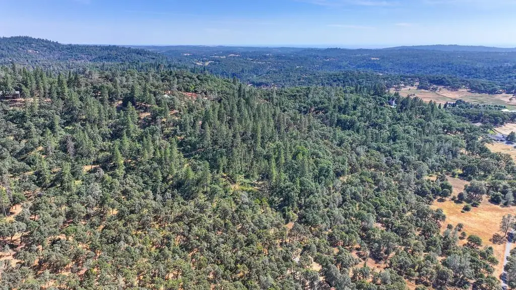 24316 Timber Ridge Drive, Auburn, CA 95602 - Image #1