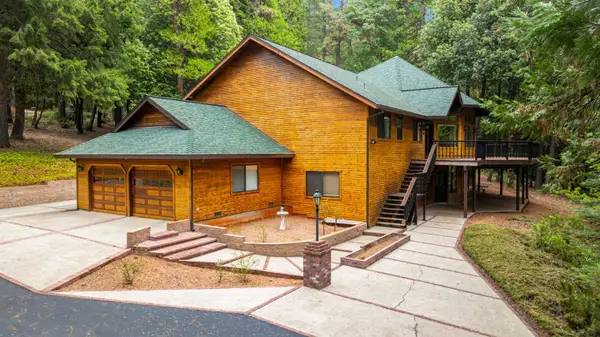 2641 Blackbird Lane, Camino, CA 95709