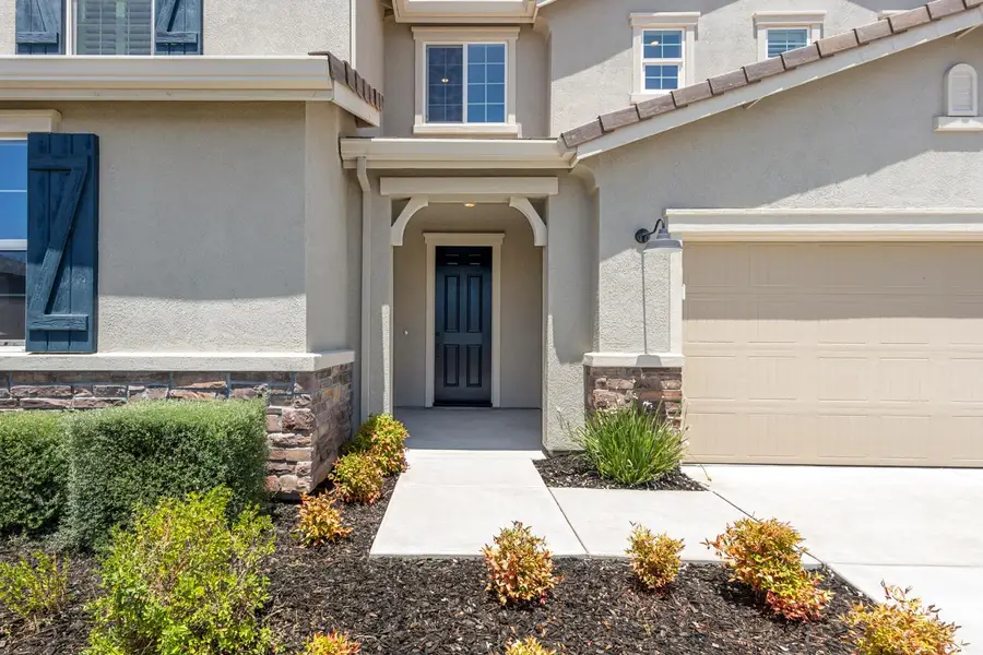 1568 Tucker Swallow Drive, Lincoln, CA 95648 - Image #3