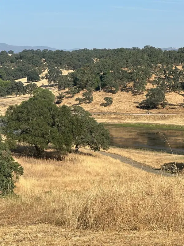 75 Cormorant Drive, Wallace, CA 95254