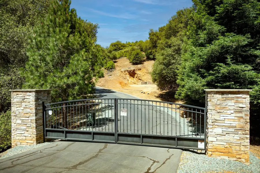 11051 Upper Previtali Road, Jackson, CA 95642 - Image #2